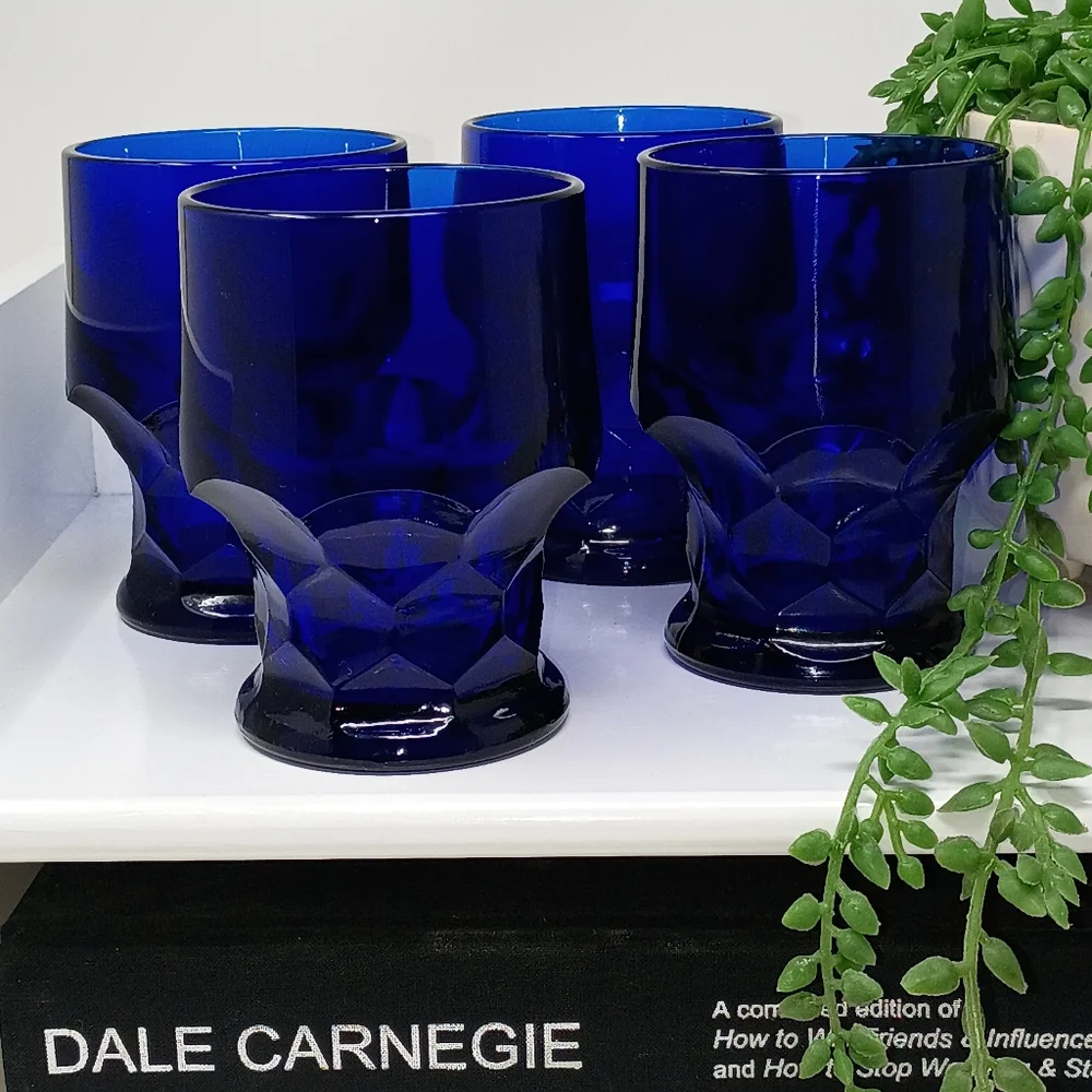 Set Of 4 Vintage Cobalt Blue Drinking Glasses